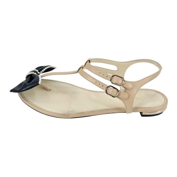 Chanel CC Logo Bow Pearl Leather Sandals Wide Fit - Picture 3 of 9